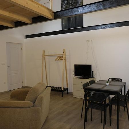 Kajári Apartmanház Balatonfőkajár Exterior foto