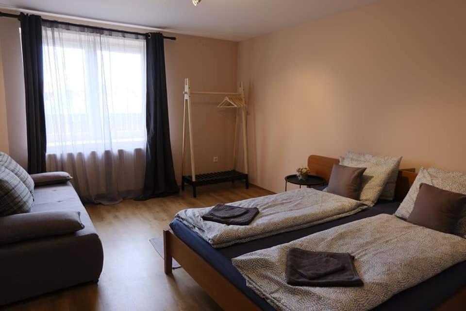 Kajári Apartmanház Balatonfőkajár Exterior foto
